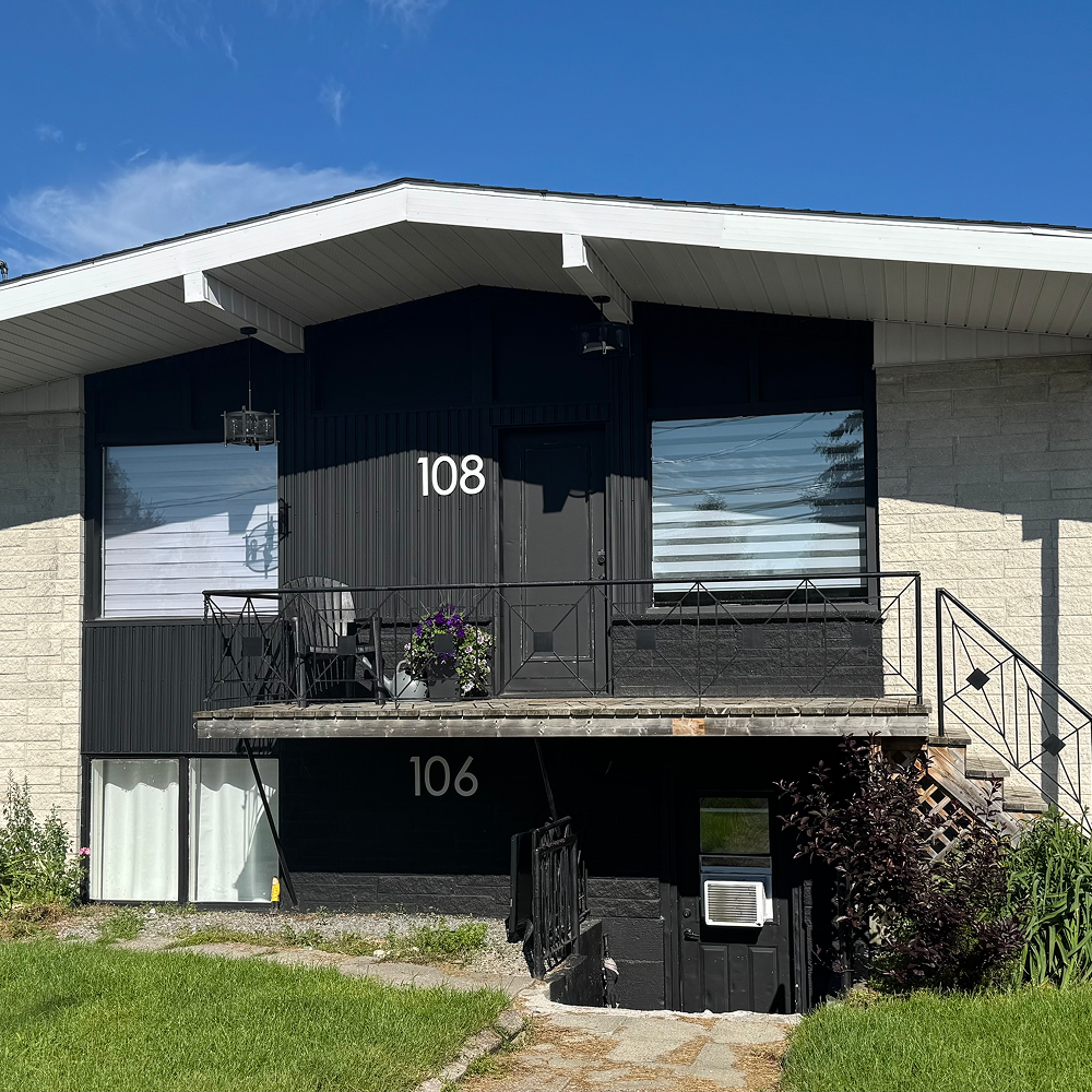 Le Duplex Boréale et son intérieur en bois recyclé